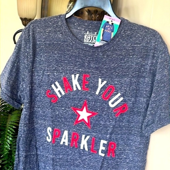 Brand New Royce Brand Shake Your Sparkler 4th of July Tee Soft Patriotic Shirt - Picture 3 of 12